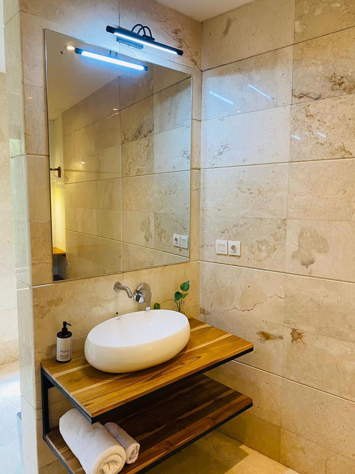 Puri Ratu Jimbaran Otel Dış mekan fotoğraf
